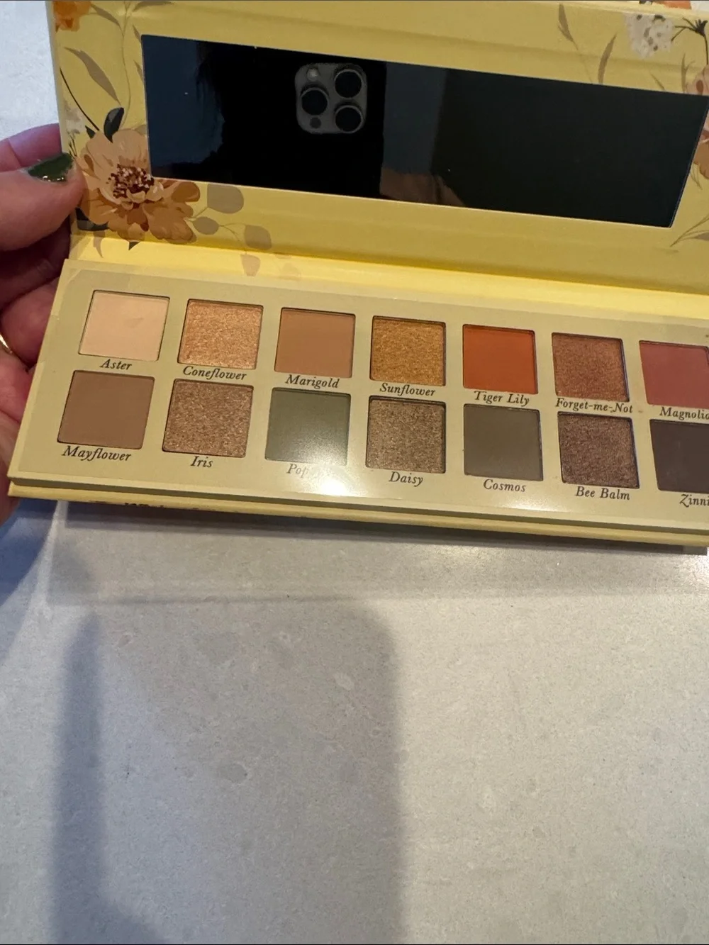 Laura Geller Wildflower Wishes Eyeshadow Palettes - Yellow Floral Packaging